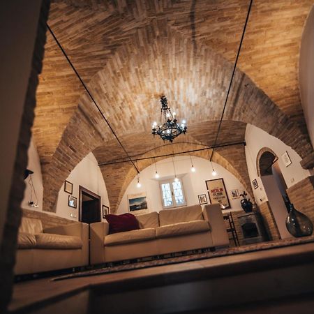 Готель Palazzo Capparucci - Dimora Storica Фермо Екстер'єр фото
