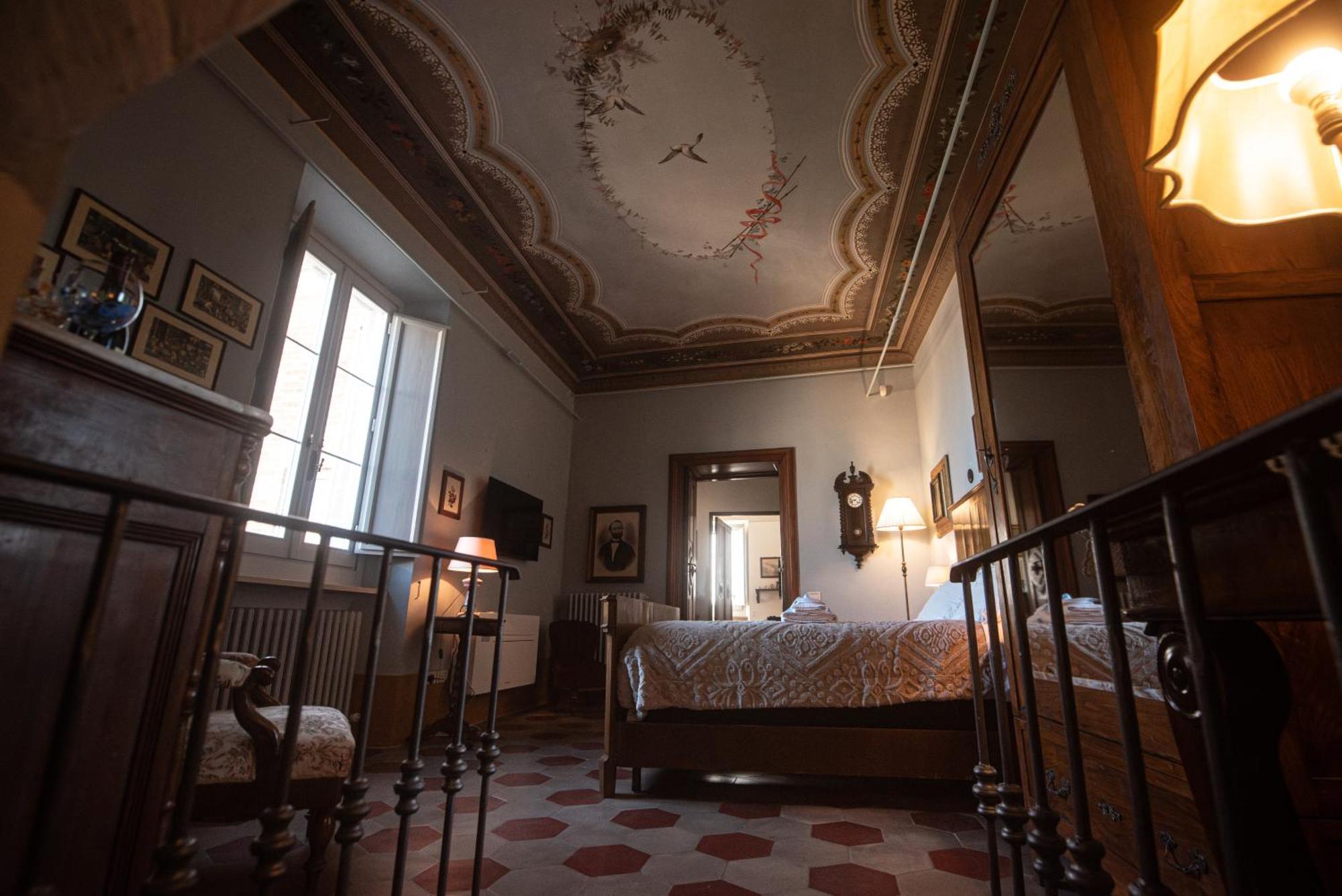 Готель Palazzo Capparucci - Dimora Storica Фермо Екстер'єр фото